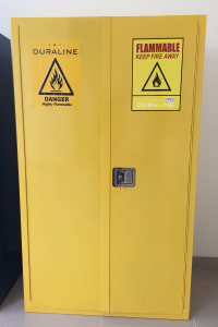 IDB-CHE.C-04 Flammable Chemical Storage