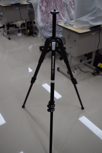 IDB-ECS.B-05 Tripod