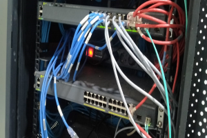 IDB-ICT.A-09 Access Switch 24 Port