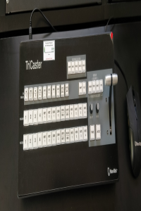 IDB-MTE.A-01 Multinedia Production Console