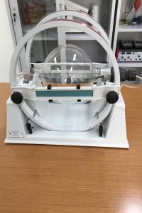 IDB-PHY.C-02 Specific electron charge (em)
